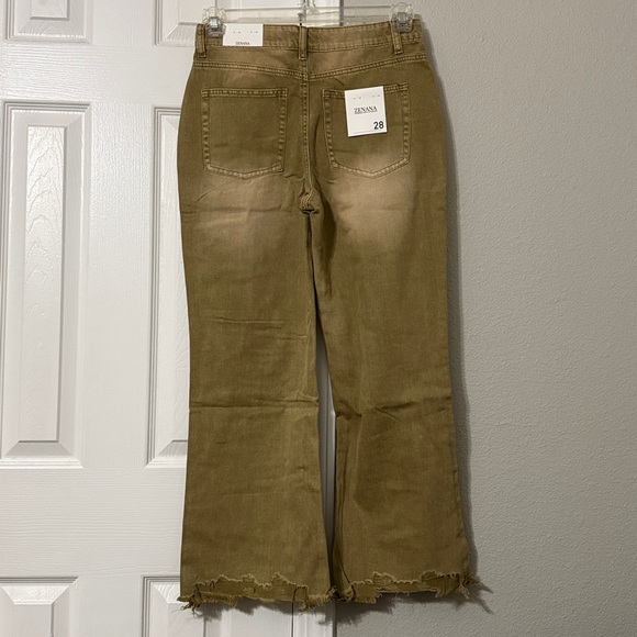 Zenana Outfitters Lt Camel Jeans - Picture 4 of 4